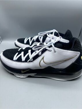 Nike React black/white Denton 17 XVII basketball shoes